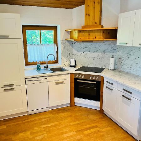 Haus Helga Lägenhet Hof bei Salzburg Exteriör bild