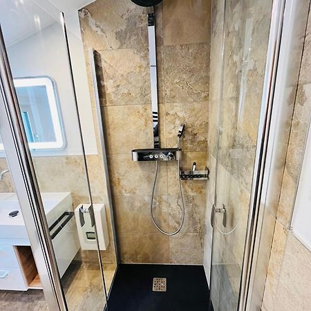 Haus Helga Lägenhet Hof bei Salzburg Exteriör bild