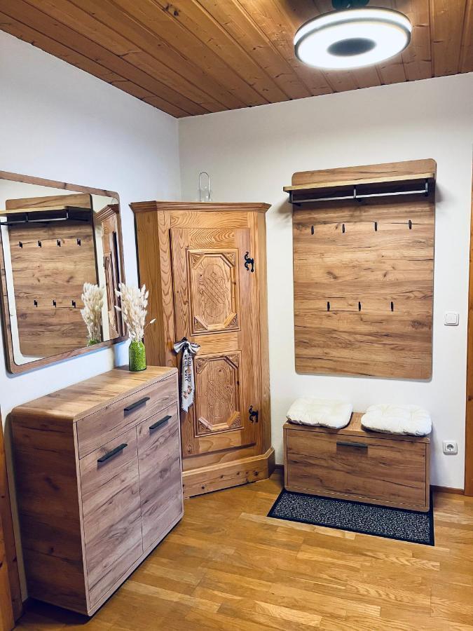 Haus Helga Lägenhet Hof bei Salzburg Exteriör bild